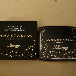 Anastasia Beverly Hills Amrezy Highlighter w/ Box